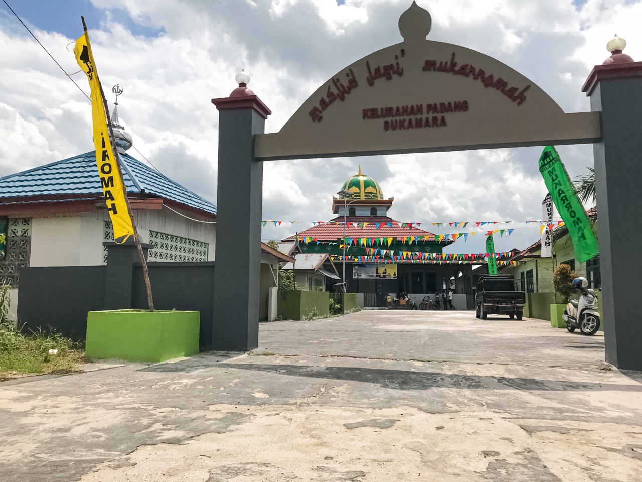 MUKARROMAH — 