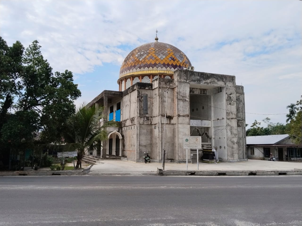 MIFTAHUL KHAIR — 
