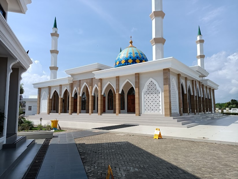 NUR HASYIM — 