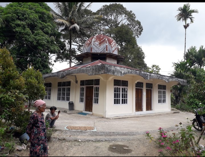 TSAMARATUL IKHWAN — 