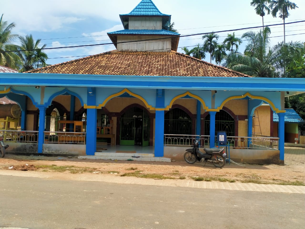 BAITURRAHMAH ADANIYAH — 