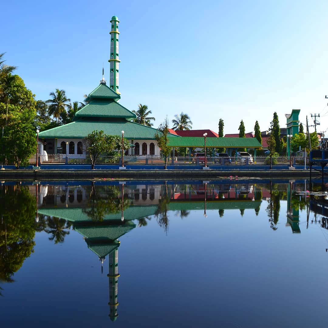 MASJID RUKIS — 